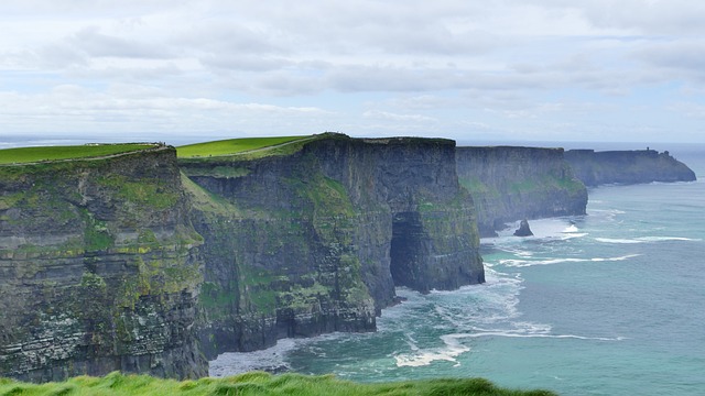 moher ireland elopement